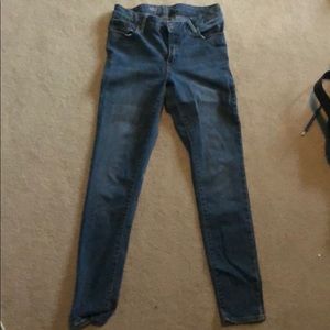 Mid rise ankle jeans